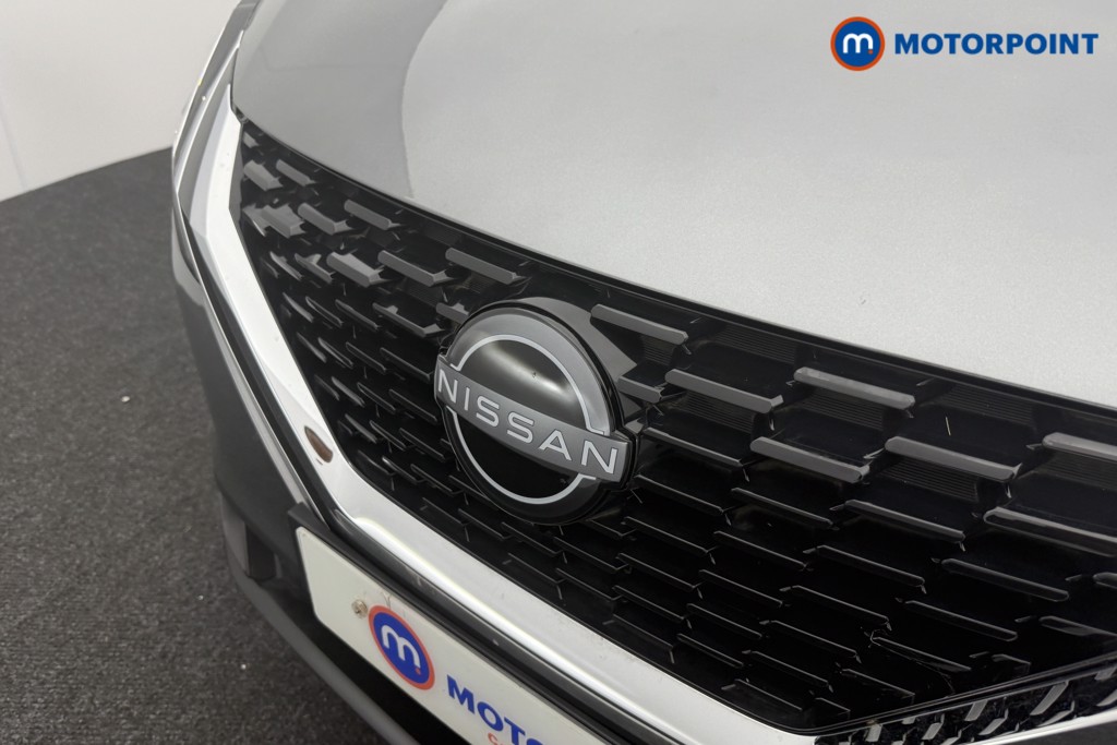 Nissan Qashqai Acenta Premium Automatic Petrol SUV - Stock Number (1563074) - 18th supplementary image