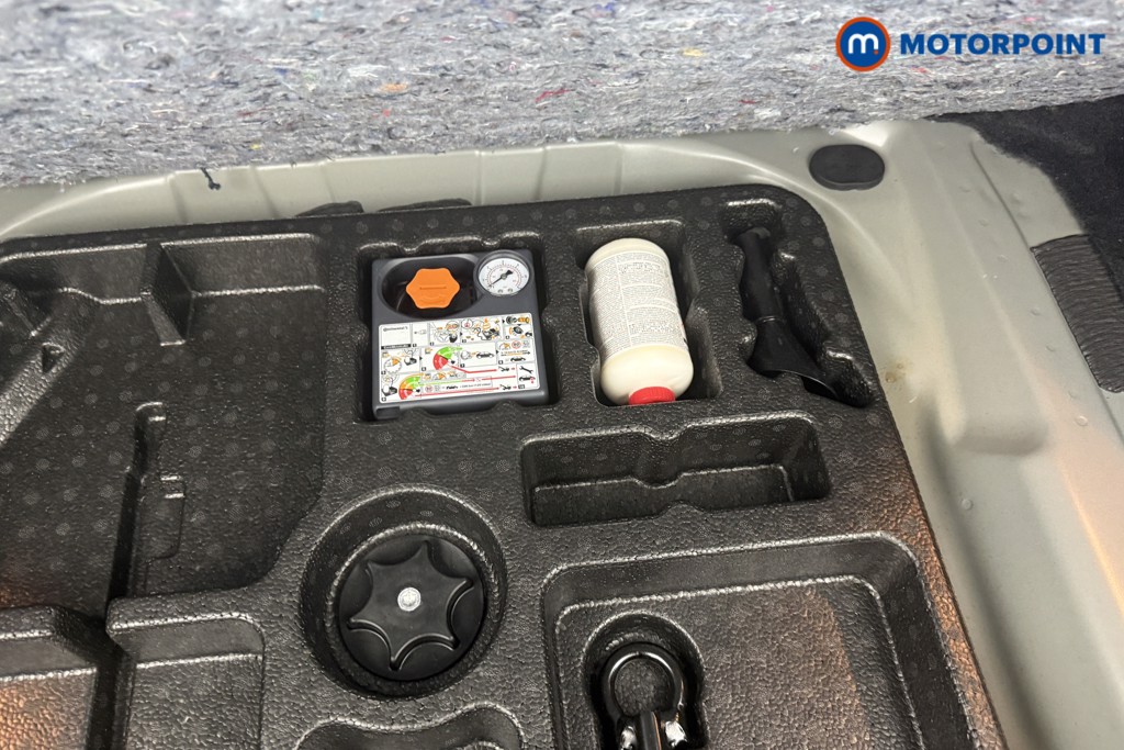 Nissan Qashqai Acenta Premium Automatic Petrol SUV - Stock Number (1563074) - 27th supplementary image