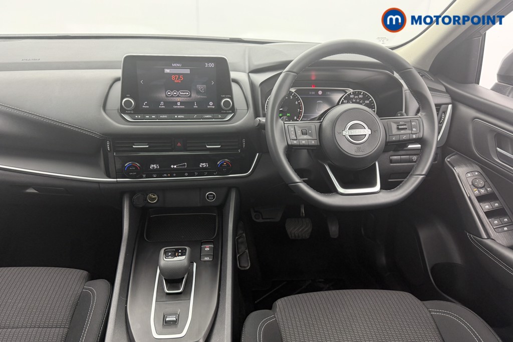 Nissan Qashqai Acenta Premium Automatic Petrol SUV - Stock Number (1563074) - 1st supplementary image