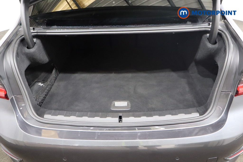 BMW 3 Series Sport Pro Automatic Petrol Plug-In Hybrid Saloon - Stock Number (1563298) - 13th supplementary image