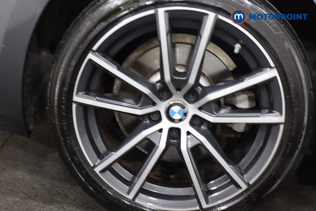 BMW 3 Series Sport Pro Automatic Petrol Plug-In Hybrid Saloon - Stock Number (1563298) - 14th supplementary image