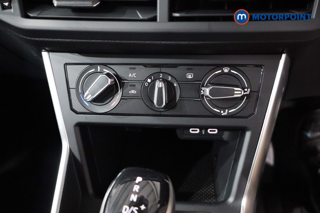 Volkswagen Polo Life Automatic Petrol Hatchback - Stock Number (1563411) - 17th supplementary image