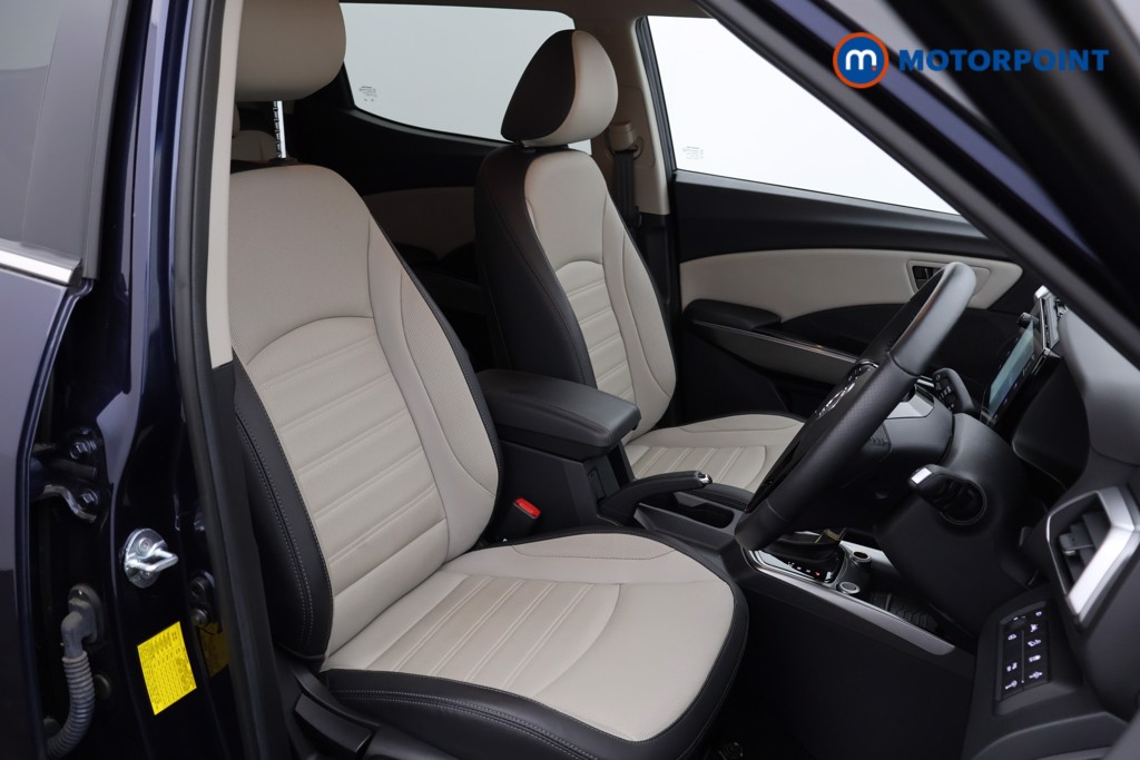 Ssangyong Tivoli Ultimate Automatic Petrol SUV - Stock Number (1563646) - 9th supplementary image