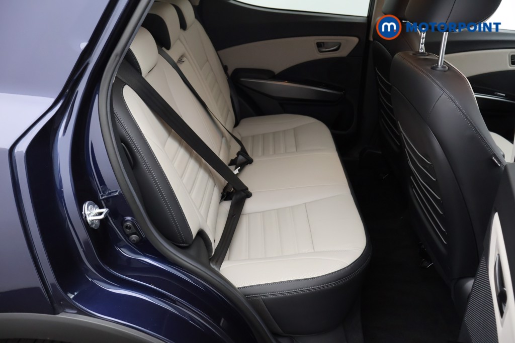 Ssangyong Tivoli Ultimate Automatic Petrol SUV - Stock Number (1563646) - 11th supplementary image