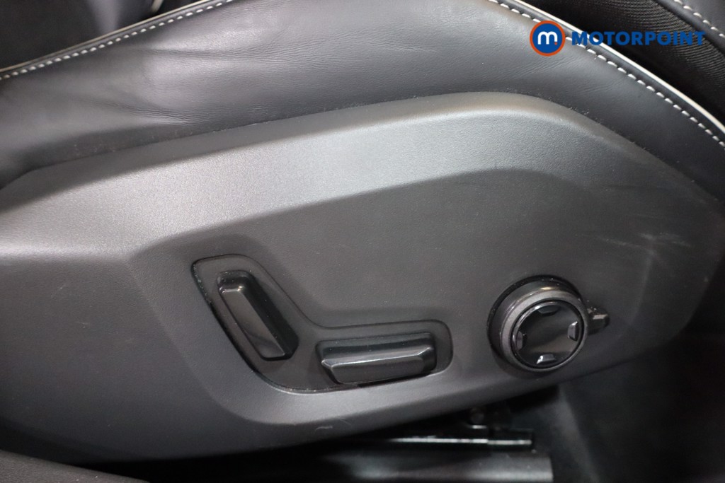 Volvo S90 R Design Automatic Petrol Plug-In Hybrid Saloon - Stock Number (1563832) - 10th supplementary image