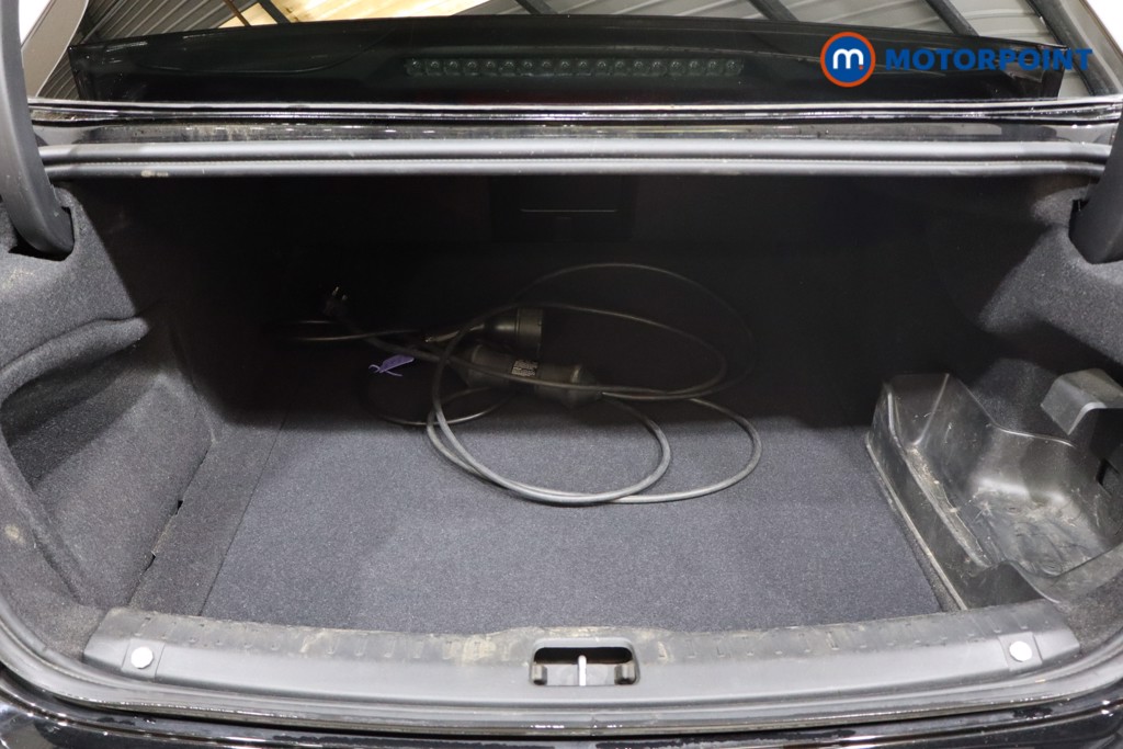 Volvo S90 R Design Automatic Petrol Plug-In Hybrid Saloon - Stock Number (1563832) - 16th supplementary image