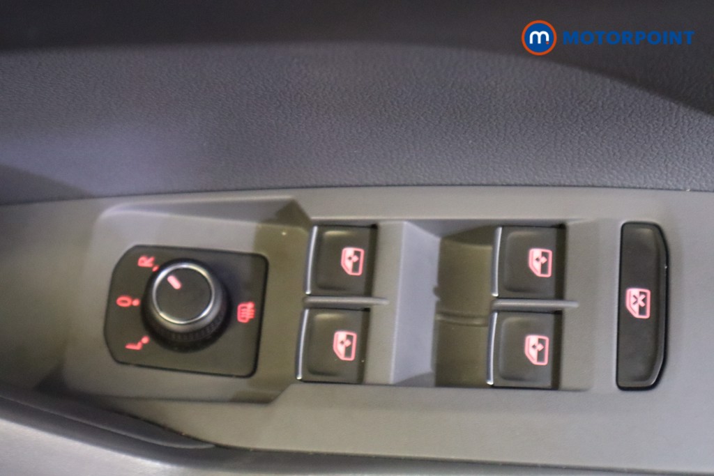 Volkswagen T-Cross SEL Manual Petrol SUV - Stock Number (1564032) - 15th supplementary image