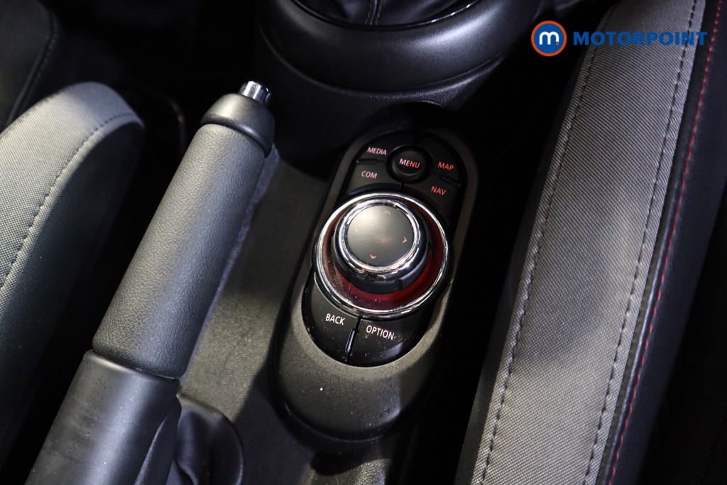 Mini Hatchback Cooper S Sport Manual Petrol Hatchback - Stock Number (1564307) - 8th supplementary image