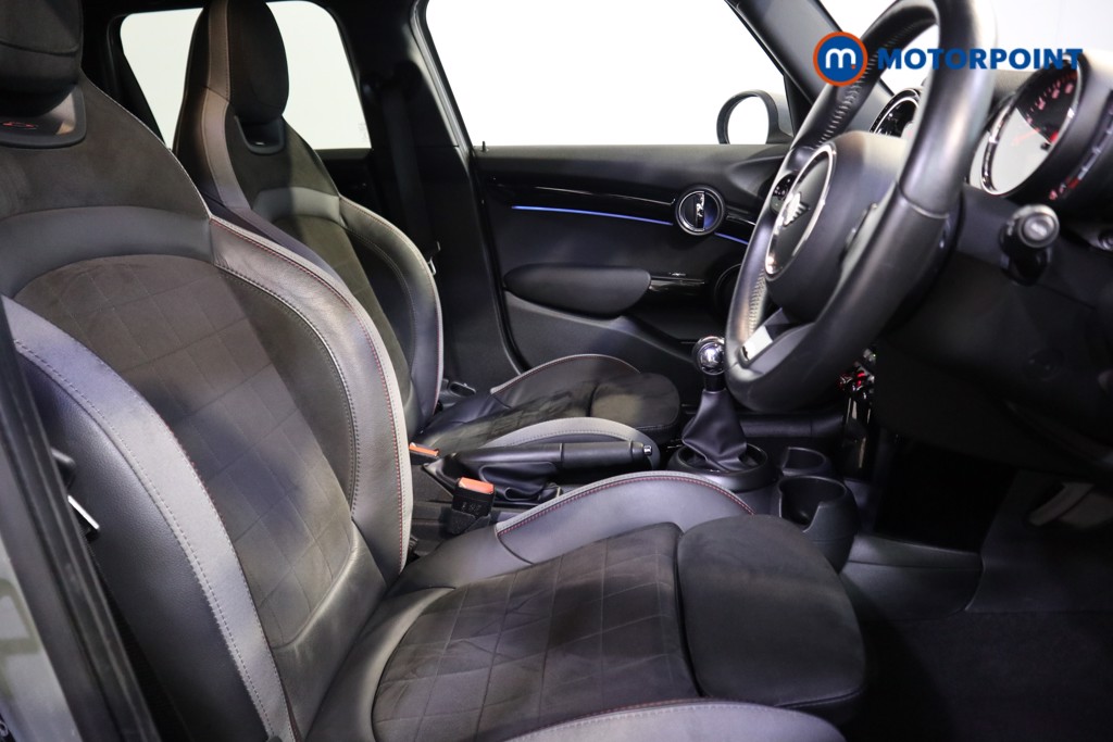 Mini Hatchback Cooper S Sport Manual Petrol Hatchback - Stock Number (1564307) - 13th supplementary image