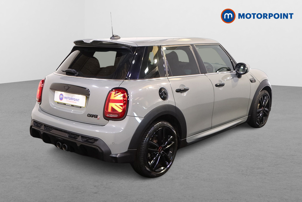 Mini Hatchback Cooper S Sport Manual Petrol Hatchback - Stock Number (1564307) - Drivers side rear corner