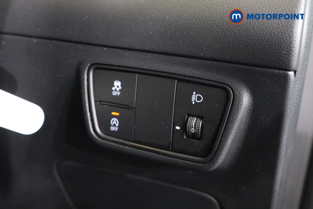 Hyundai Tucson Se Connect Manual Petrol SUV - Stock Number (1564916) - 5th supplementary image