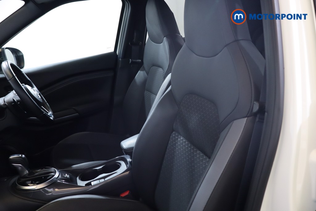 Nissan Juke N-Connecta Automatic Petrol SUV - Stock Number (1564953) - 13th supplementary image