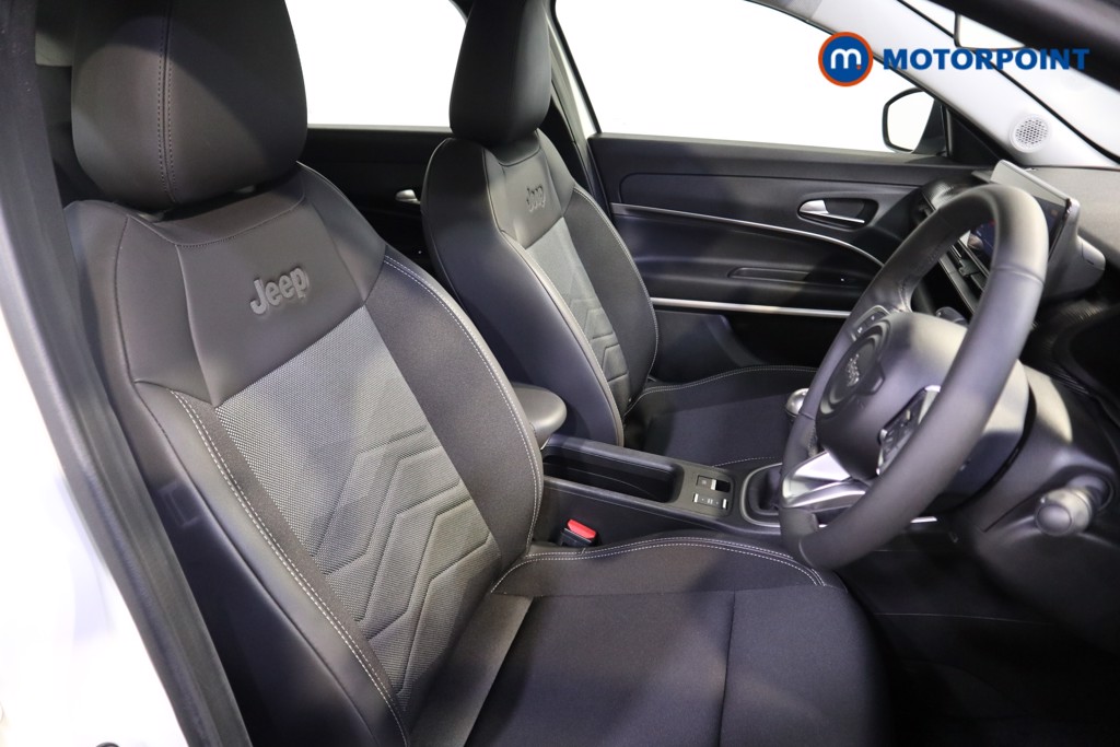 Jeep Avenger Altitude Manual Petrol SUV - Stock Number (1565139) - 10th supplementary image
