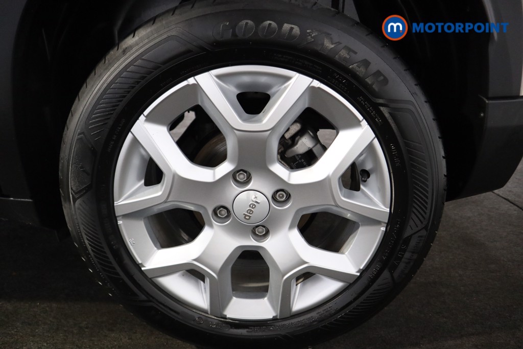 Jeep Avenger Altitude Manual Petrol SUV - Stock Number (1565139) - 17th supplementary image