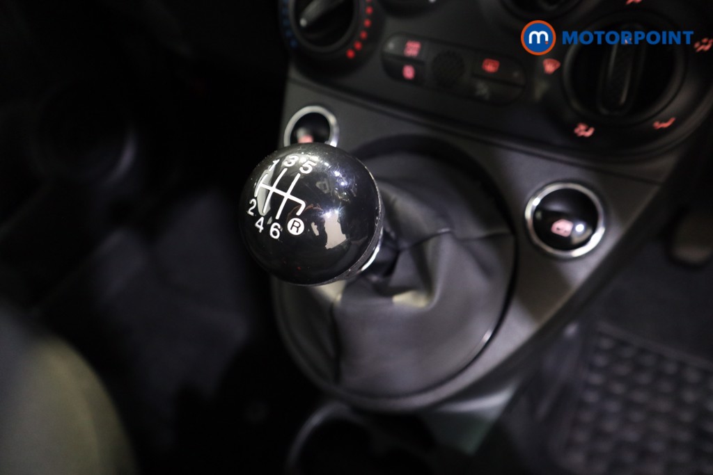 Fiat 500 1.0 Mild Hybrid 3Dr Manual Petrol-Electric Hybrid Hatchback - Stock Number (1565340) - 8th supplementary image