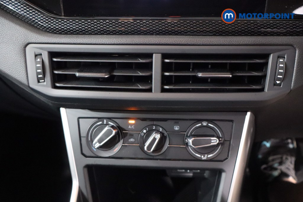 Volkswagen Polo Life Manual Petrol Hatchback - Stock Number (1565391) - 16th supplementary image