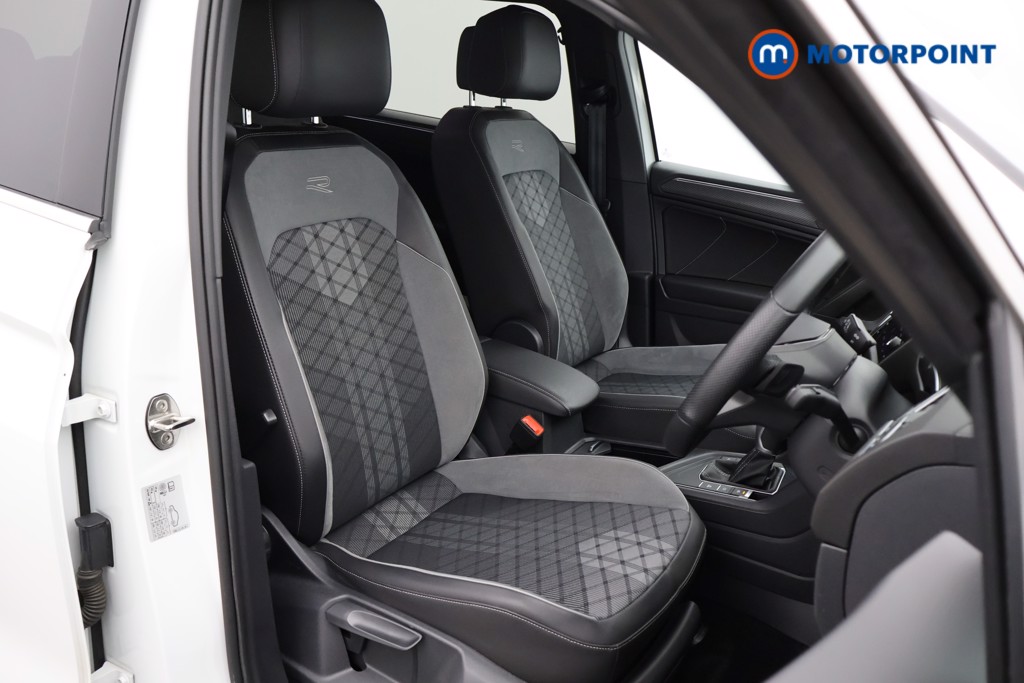Volkswagen Tiguan Allspace R-Line Automatic Petrol SUV - Stock Number (1565408) - 9th supplementary image