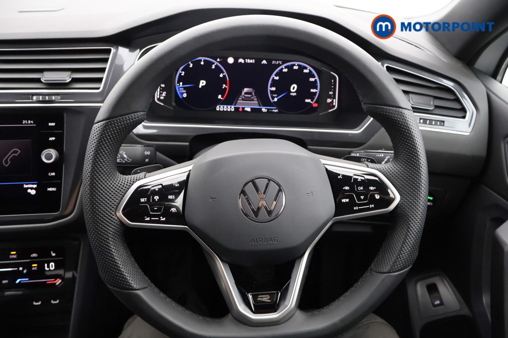 Volkswagen Tiguan Allspace R-Line Automatic Petrol SUV - Stock Number (1565408) - 1st supplementary image
