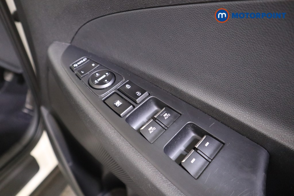 Hyundai Tucson Se Nav Manual Petrol SUV - Stock Number (1565474) - 10th supplementary image