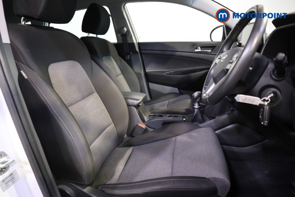 Hyundai Tucson Se Nav Manual Petrol SUV - Stock Number (1565474) - 11th supplementary image