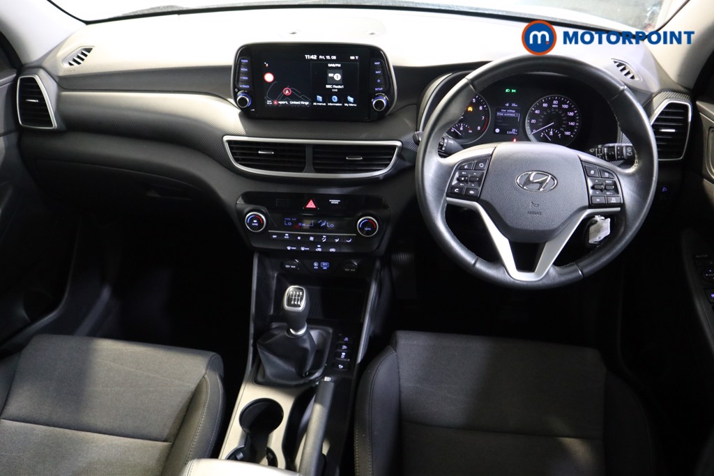 Hyundai Tucson Se Nav Manual Petrol SUV - Stock Number (1565474) - 1st supplementary image