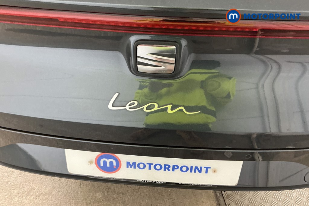 Seat Leon Xcellence Automatic Petrol Estate - Stock Number (1565507) - 30th supplementary image