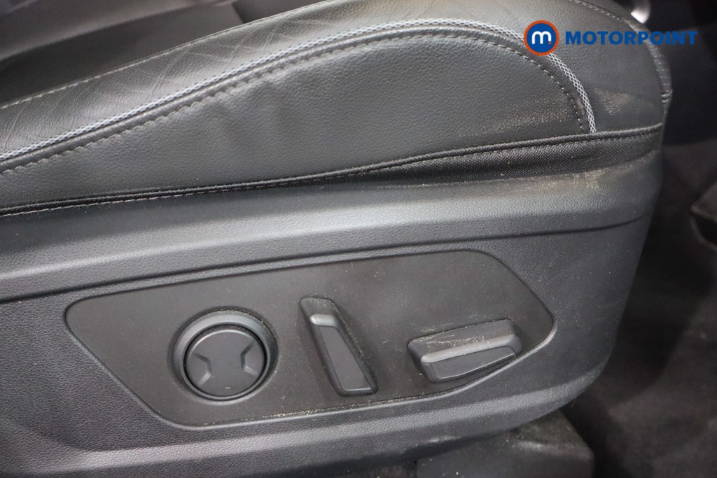 Hyundai Tucson Ultimate Automatic Petrol-Electric Hybrid SUV - Stock Number (1565621) - 8th supplementary image
