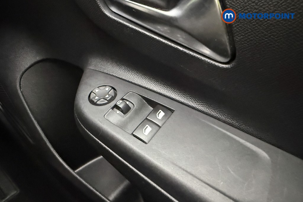 Vauxhall Corsa Se Premium Manual Petrol Hatchback - Stock Number (1565831) - 15th supplementary image