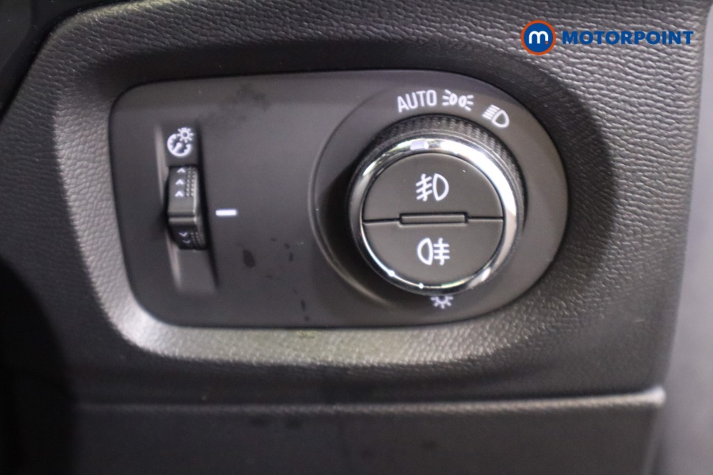 Vauxhall Corsa Ultimate Automatic Petrol Hatchback - Stock Number (1565855) - 17th supplementary image