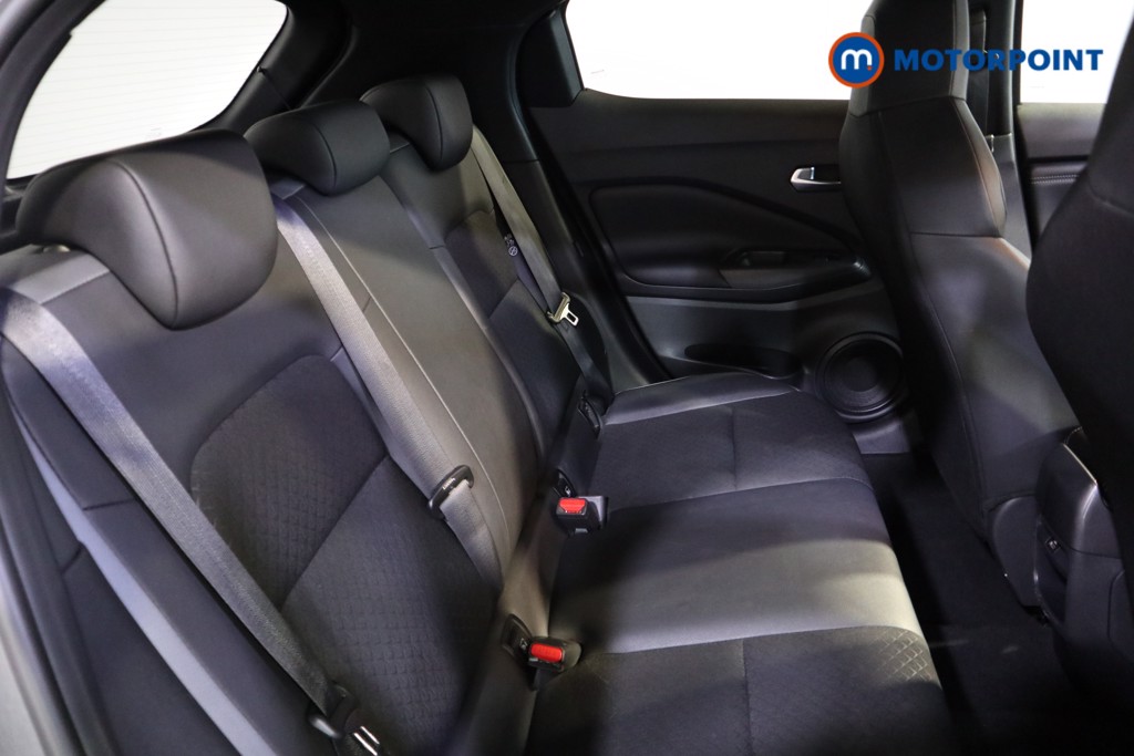 Nissan Juke N-Connecta Manual Petrol SUV - Stock Number (1566116) - 12th supplementary image