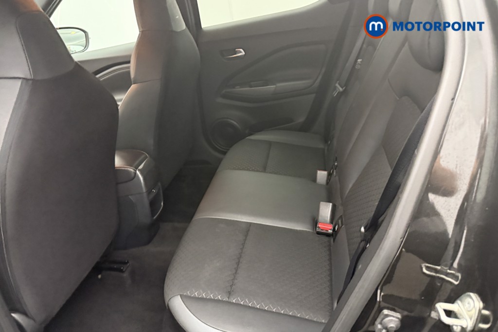 Nissan Juke N-Connecta Manual Petrol SUV - Stock Number (1566140) - 2nd supplementary image