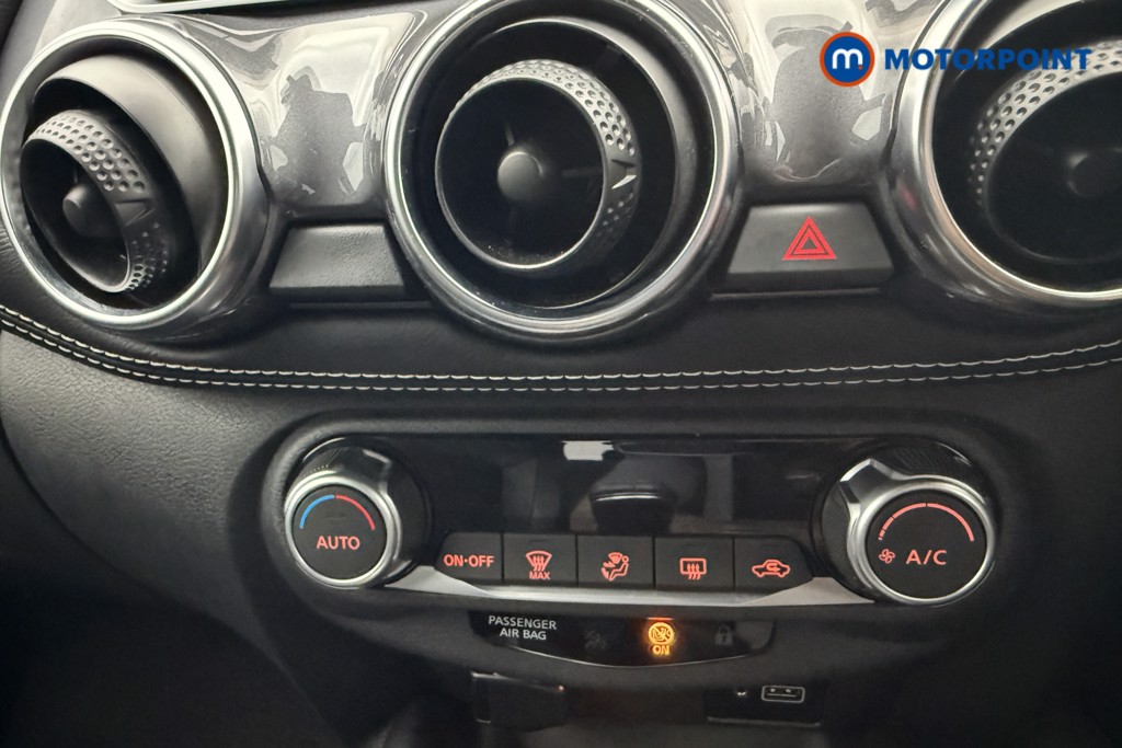 Nissan Juke N-Connecta Manual Petrol SUV - Stock Number (1566140) - 10th supplementary image