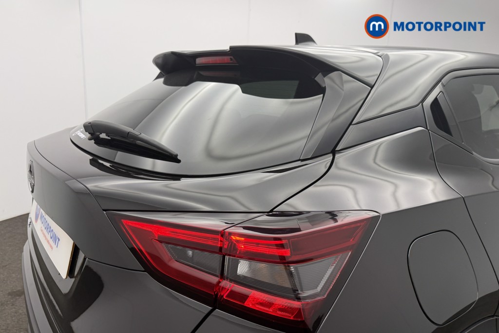 Nissan Juke N-Connecta Manual Petrol SUV - Stock Number (1566140) - 24th supplementary image