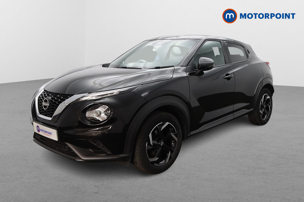 Nissan Juke N-Connecta Manual Petrol SUV - Stock Number (1566140) - Passenger side front corner