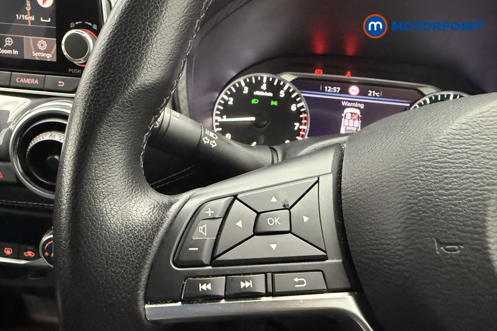 Nissan Juke N-Connecta Manual Petrol SUV - Stock Number (1566150) - 13th supplementary image