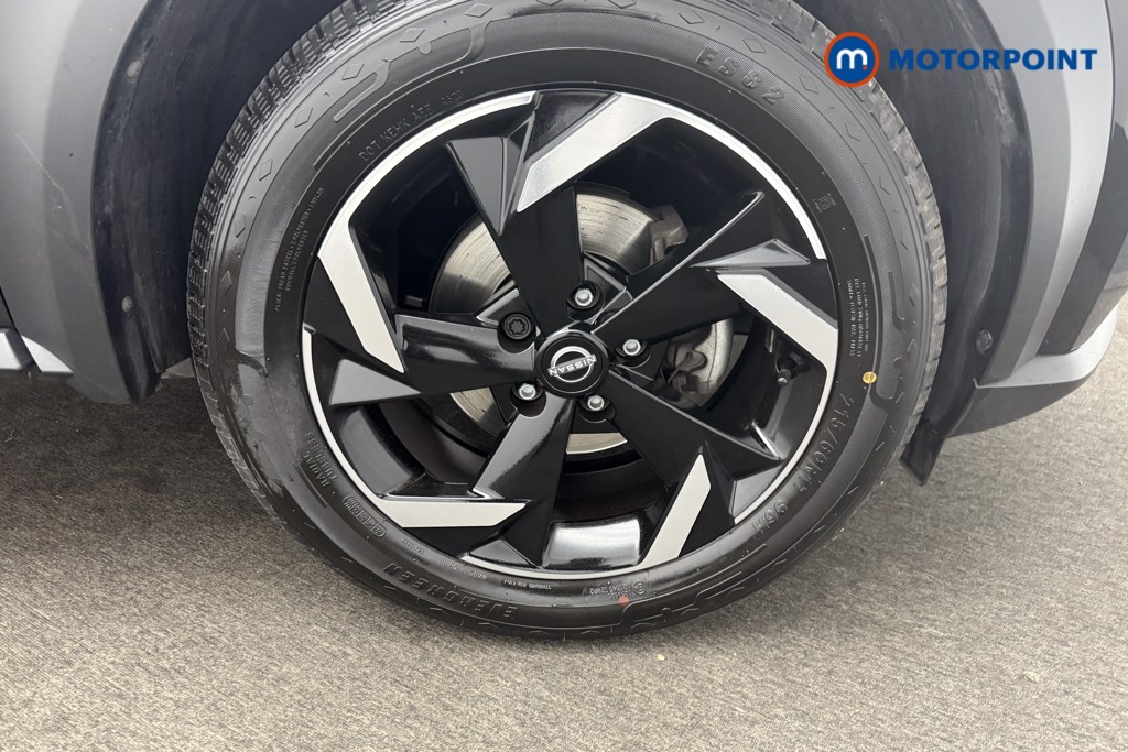Nissan Juke N-Connecta Manual Petrol SUV - Stock Number (1566150) - 18th supplementary image