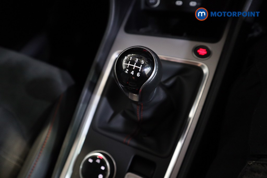 Seat Ateca FR Manual Petrol SUV - Stock Number (1566887) - 9th supplementary image