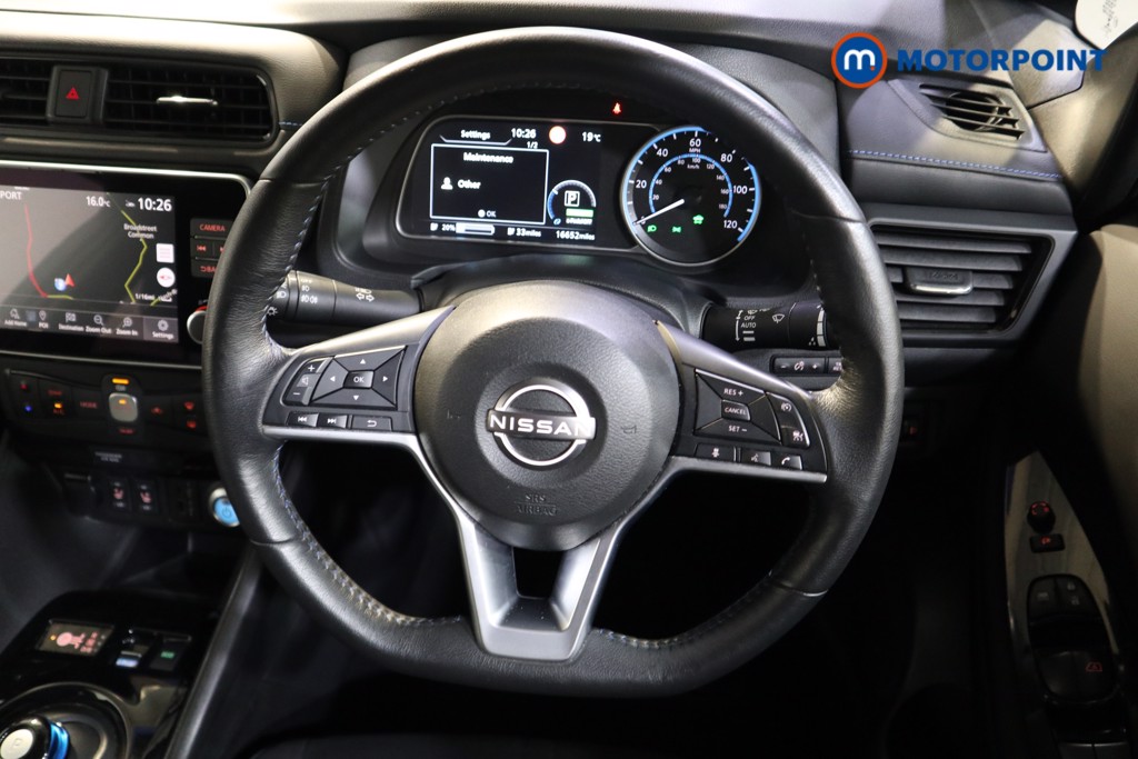 Nissan Leaf N-Connecta Automatic Electric Hatchback - Stock Number (1566925) - 2nd supplementary image