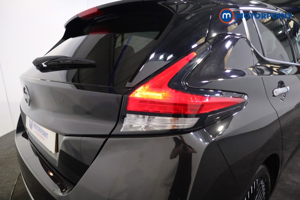Nissan Leaf N-Connecta Automatic Electric Hatchback - Stock Number (1566925) - 21st supplementary image