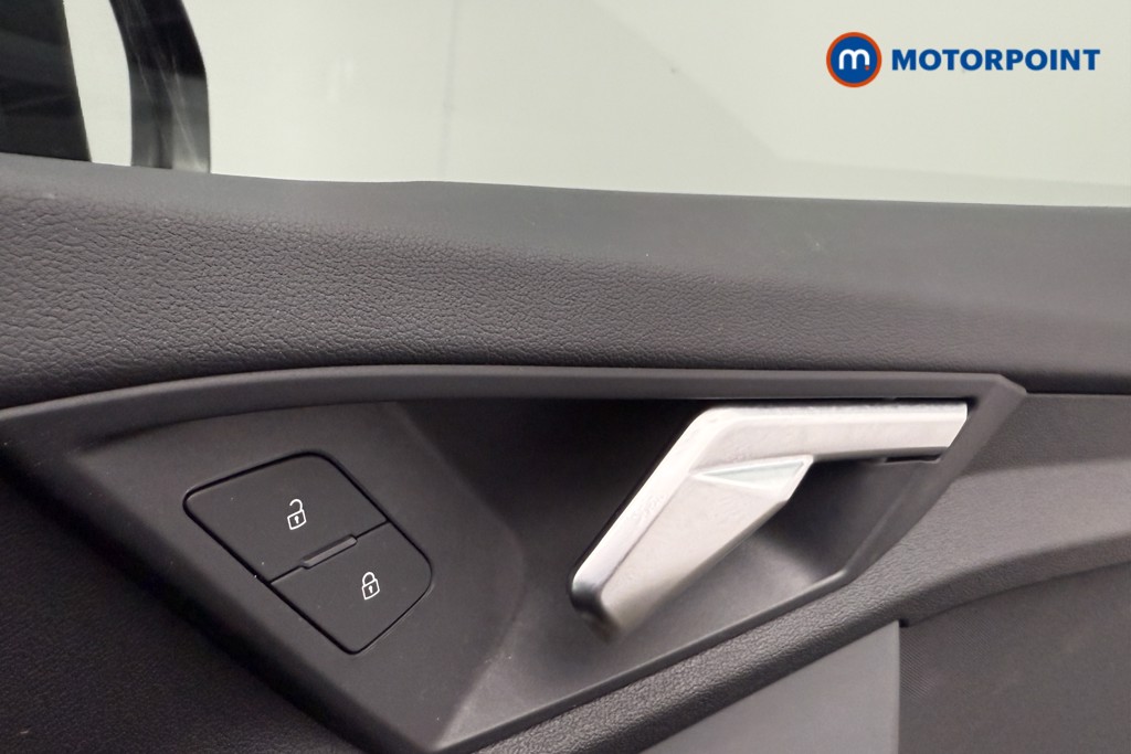 Audi A3 Technik Manual Petrol Hatchback - Stock Number (1566995) - 15th supplementary image
