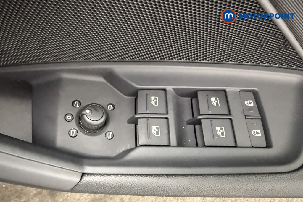 Audi A3 Technik Manual Petrol Hatchback - Stock Number (1566995) - 16th supplementary image