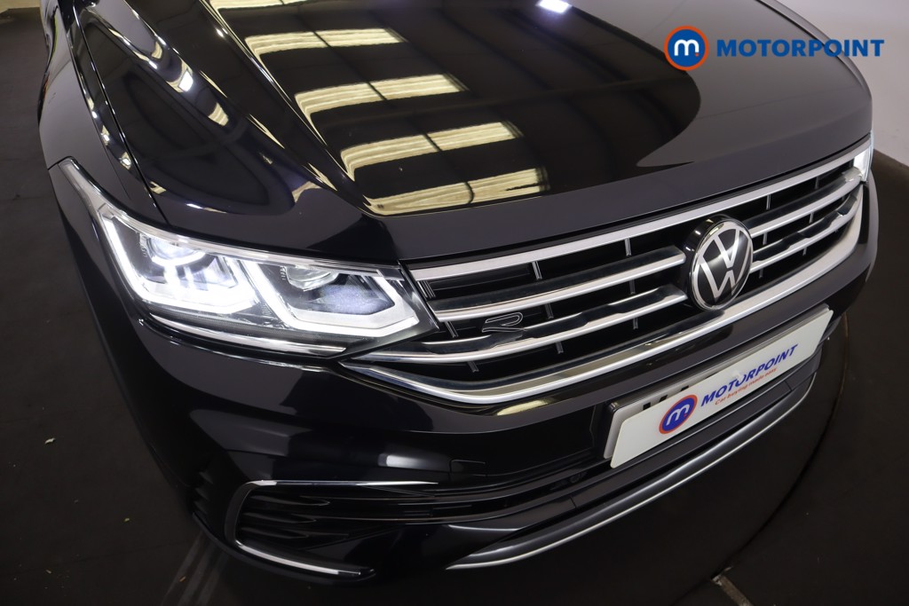 Volkswagen Tiguan R-Line Automatic Petrol SUV - Stock Number (1567095) - 33rd supplementary image