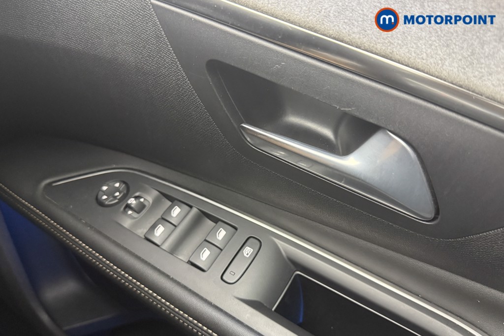Peugeot 5008 GT Automatic Diesel SUV - Stock Number (1567339) - 9th supplementary image