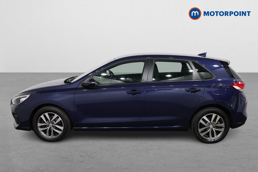Hyundai I30 Se Nav Manual Petrol Hatchback - Stock Number (1567438) - Passenger side