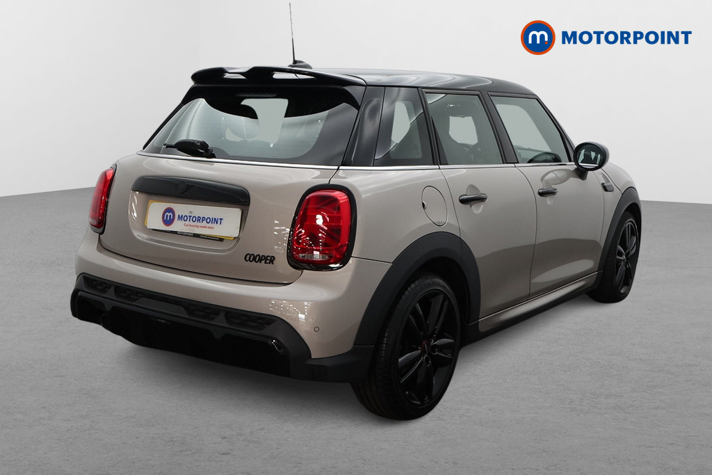 Mini Hatchback Cooper Sport Manual Petrol Hatchback - Stock Number (1567512) - Drivers side rear corner