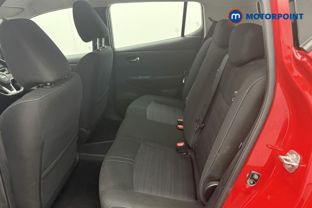 Nissan Leaf Acenta Automatic Electric Hatchback - Stock Number (1567555) - 2nd supplementary image