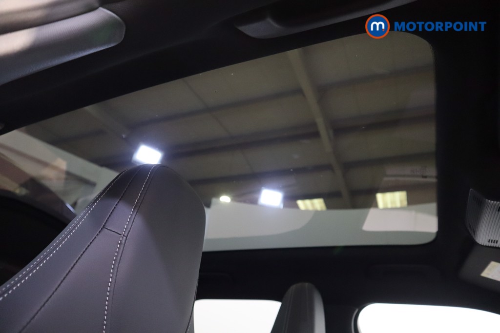 Ford Explorer Premium Automatic Electric SUV - Stock Number (1567681) - 27th supplementary image