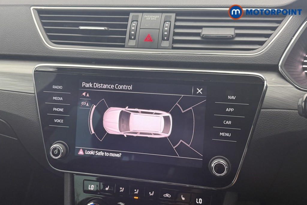 Skoda Superb Se L Automatic Petrol Estate - Stock Number (1567955) - 7th supplementary image