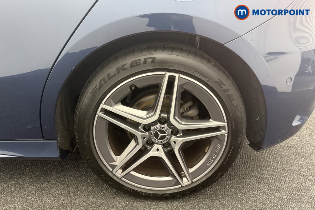 Mercedes-Benz A Class Amg Line Automatic Diesel Hatchback - Stock Number (1568226) - 29th supplementary image