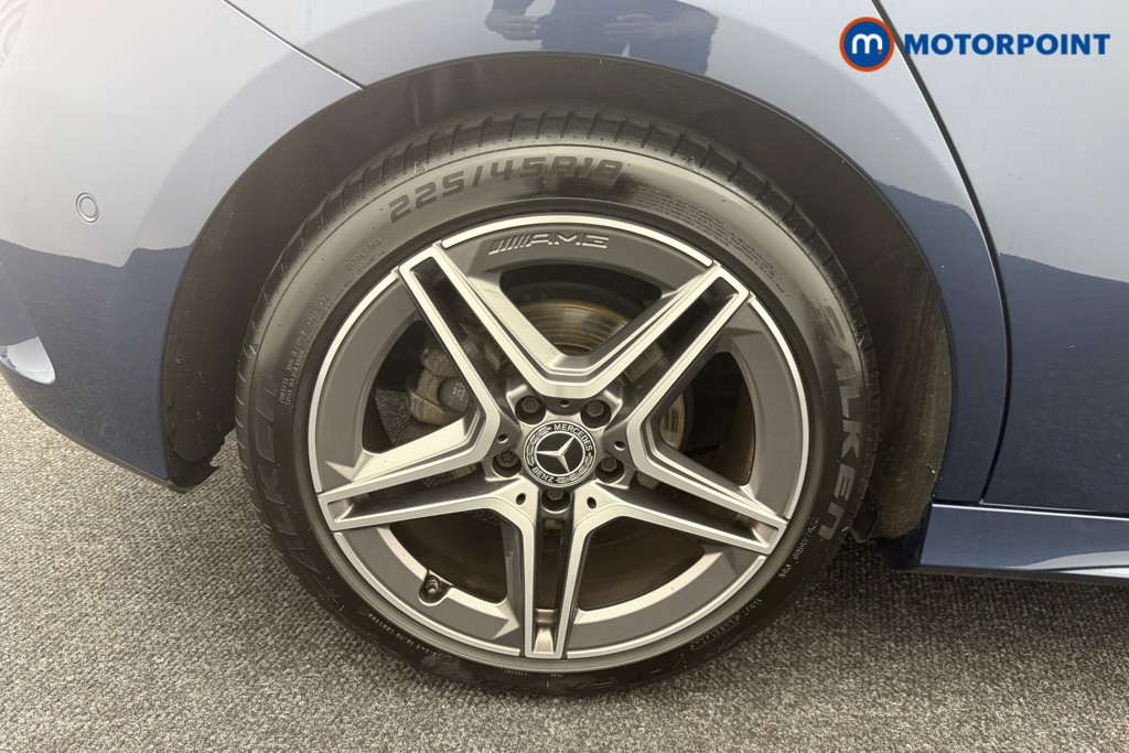 Mercedes-Benz A Class Amg Line Automatic Diesel Hatchback - Stock Number (1568226) - 30th supplementary image